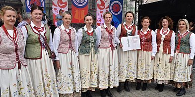 Zespół Jarzębina z Bukowej - podium w Kazimierzu Dolnym-54206