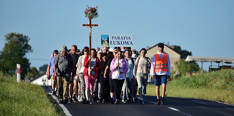Łukowscy pielgrzymi w drodze do Pani Roztocza (FOTO, VIDEO) - 54237
