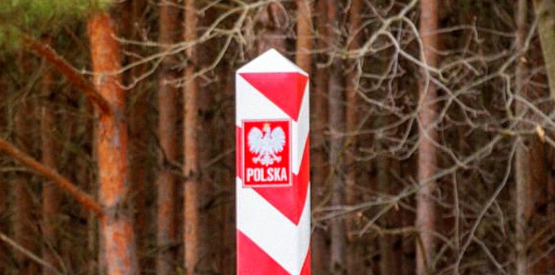 Nielegalnie przekroczyli granicę. Pogranicznicy przewieźli ich do naszego powiatu - 54240