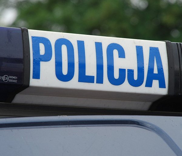 Jest decyzja Policji na wniosek posłanki. Chodzi o SOS Wioskę Dziecięcą-54453