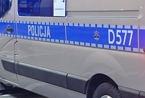 Policjanci odnaleźli 73 - letnią grzybiarkę, która zgubiła się w lesie-55623