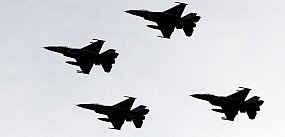 Podczas ćwiczeń przed AirSHOW w Radomiu rozbił się F-16