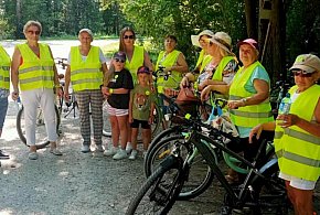Szczęśliwi i bezpieczni…-55784