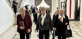 „Dzieci Zamojszczyzny” na sejmowych korytarzach