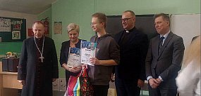 Wiedza, wiara i zwycięstwo – sukcesy ZS CKR w Różańcu w