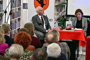 Spotkanie z Krzesimirem Dębskim w Tarnogrodzie: Historia Wołynia i rodzinne świadectwo-14000
