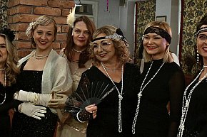 Rada Kobiet przeniosła uczestników do lat 20. i 30.-14157