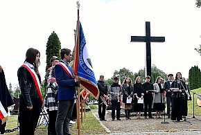 Uczczono tych, którzy zginęli z sowieckich rąk (FOTO, VIDEO)-56288