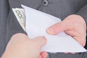 Zarabiasz bez firmy? Od 2026 roku wchodzi nowy, wyższy próg-56822