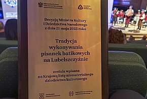 Twórczyni z Korytkowa Dużego doceniona: Pisanki batikowe oficjalnie dziedzictwem-57150
