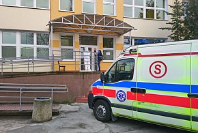 Niektóre szpitale przesuwają planowane operacje-57866