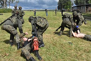 Setki tysięcy Polaków pójdą na szkolenie. Wojsko otwiera drzwi dla cywilów-57943