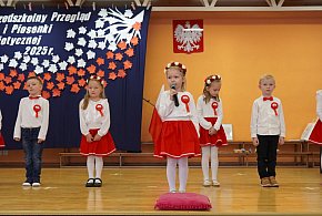 Od trzylatka do patrioty: Debiut I Międzyprzedszkolnego Przeglądu Pieśni...-57968