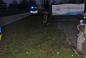 Groźny wypadek w Różańcu Pierwszym: 15-latek ranny po zderzeniu z motocyklem-58013