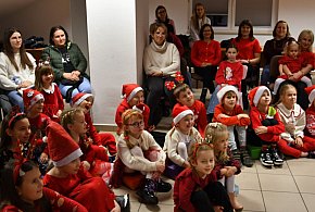 Profilaktyka cyfrowa w świątecznym wydaniu: Magiczna scena w Tereszpolu-59037