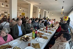 W duchu Bożego Narodzenia – józefowska Caritas podsumowała kolejny rok służby-59572