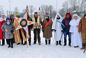 Kolędowanie w Biszczy. Kawalerzyści z Biszczy w domach mieszkańców (FOTO, VIDEO)-59992