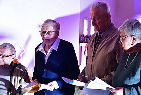 Kolędowanie w DPS dla Kombatantów (FOTO)