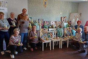 Warsztaty rękodzieła integrują biłgorajskich seniorów