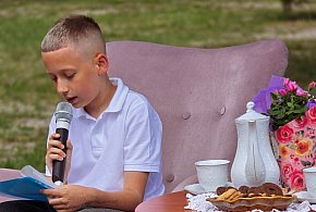 Słowo, rymy i filiżanka naparu. „Herbatka z poezją” w SP4 w Biłgoraju