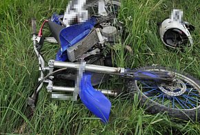 Dramatyczny wypadek na DW 863. 15-latek z motocykla zabrany przez LPR