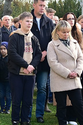 Dzień Zaduszny w biłgorajskim sanktuarium-14063