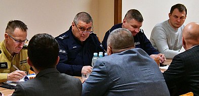 Bezpieczeństwo powiatu biłgorajskiego - posiedzenie Komisji Bezpieczeństwa i...-59731