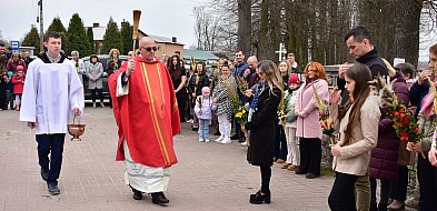 Palmowa Niedziela w Soli. Procesja, tradycja i serce włożone w modlitwę (FOTO)