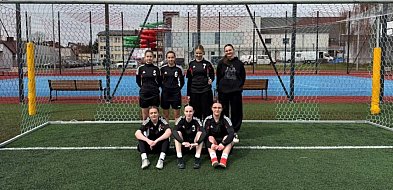 Awans piłkarek I LO im. ONZ do półfinału wojewódzkiego