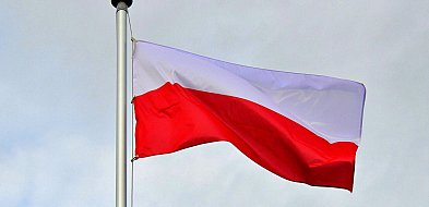 Dzień Flagi Rzeczypospolitej Polskiej: Dlaczego świętujemy właśnie 2 maja?