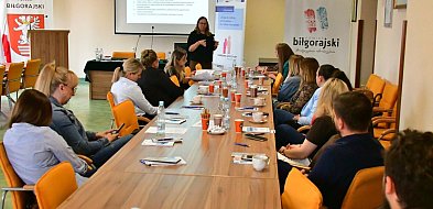 Projekt „Droga do rodziny”. Jak zostać rodzicem adopcyjnym?