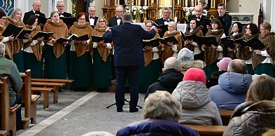Kolędowanie Chórów Ziemi Biłgorajskiej we Frampolu (FOTO, VIDEO)