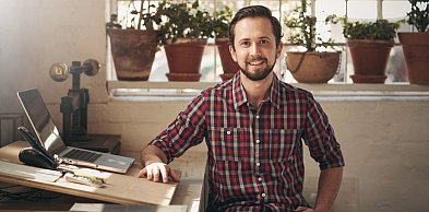 Dlaczego firmy rodzinne coraz częściej korzystają z faktoringu