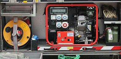 Agregat prądotwórczy na ropę czy benzynę?
