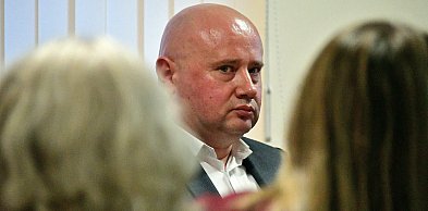 Rady przeciwne zwolnieniom z pracy radnych