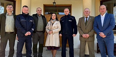 Wspólna akcja Nadleśnictwa, Policji i gmin