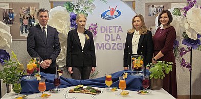 Uczennica z ZSZiO zachęca rówieśników do zdrowego odżywiania