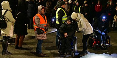 Poruszająca Droga Krzyżowa osób z niepełnosprawnościami w Biłgoraju