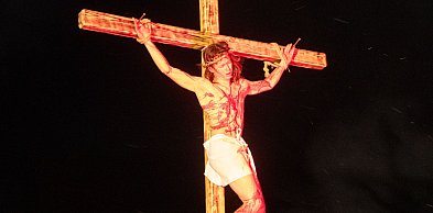 Misterium, które kruszy serca. Wielka inscenizacja religijna w Tereszpolu (FOTO)