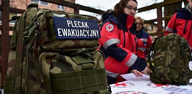 Plecak ewakuacyjny i wsparcie psychiczne – PCK szkoli mieszkańców Biłgoraja