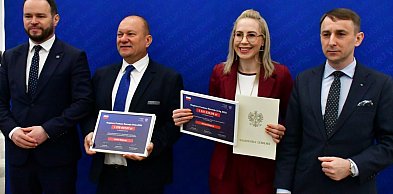 Miliony na nowe drogi w gminie Biłgoraj: Żelebsko i Gromada z kluczowymi inwestycj