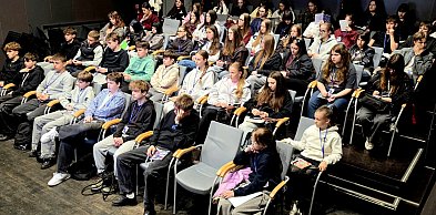 Wielka Powtórka w Biłgoraju: Ósmoklasiści walczą o punkty i wspierają kolegów