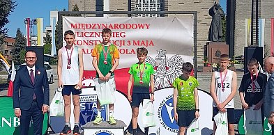Znicz Biłgoraj na podium w Stalowej Woli. Nasi zawodnicy z laurami