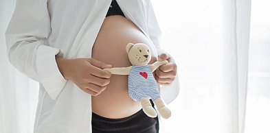 Świadczenia ZUS dla rodziców. Nowy poradnik i adres mama@zus.p
