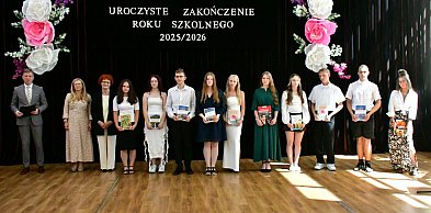 Uroczysty apel w ZSZiO Biłgoraj. Czas na bezpieczne wakacje! (FOTO)