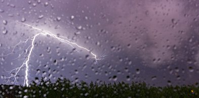 IMGW ostrzega przed burzami. Alert drugiego stopnia dla regionu