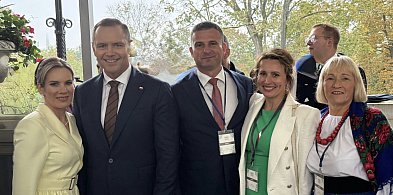 Bartłomiej Świtała i KGW z Luchowa Dolnego na Dożynkach Prezydenckich (FOTO)-56231
