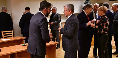 Opłatek w Radzie Miasta Biłgoraja: Wspólna modlitwa i życzenia (FOTO)-59355