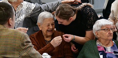 Jasełka, opłatek i modlitwa. Wyjątkowy wieczór wigilijny DPS dla Kombatantów FOTO-59457