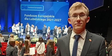 Biłgorajski „Katolik” w gronie najlepszych. Karol Łuczyn stypendystą marszałka